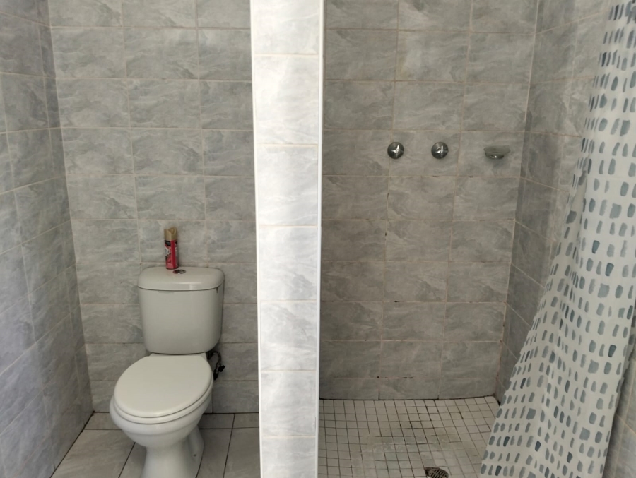 1 Bedroom Property for Sale in Southernwood Eastern Cape